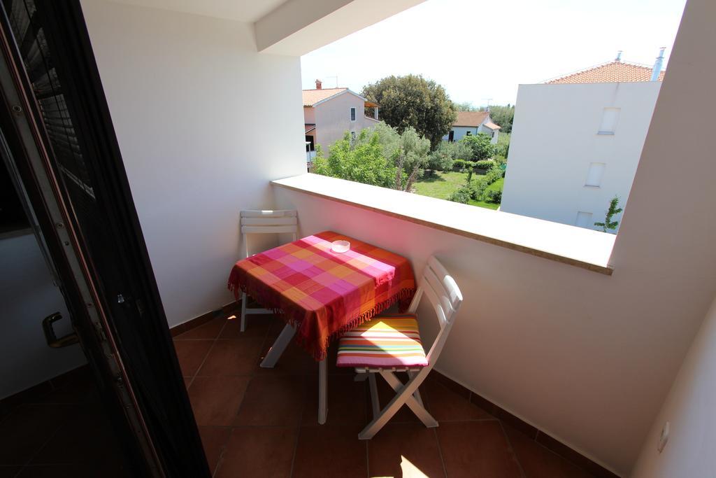 Apartments Romano Rovinj Oda fotoğraf